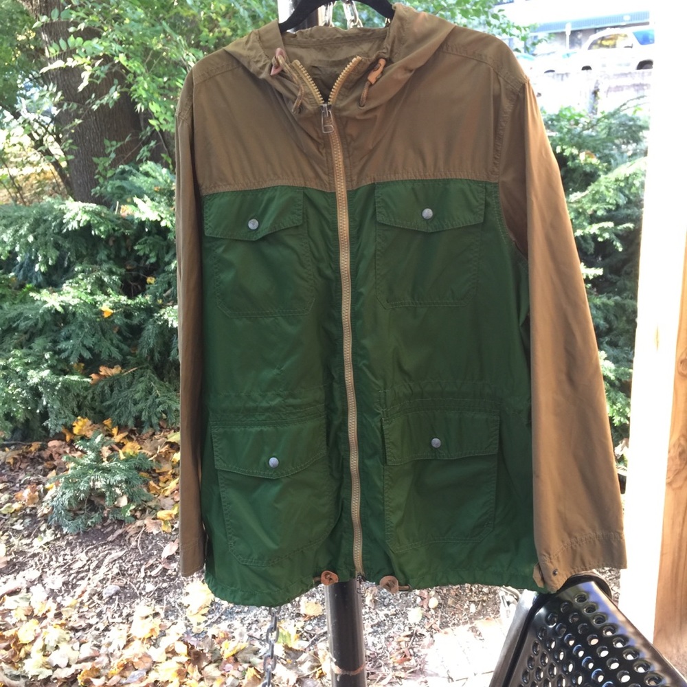 Eddie Bauer lightweight parka